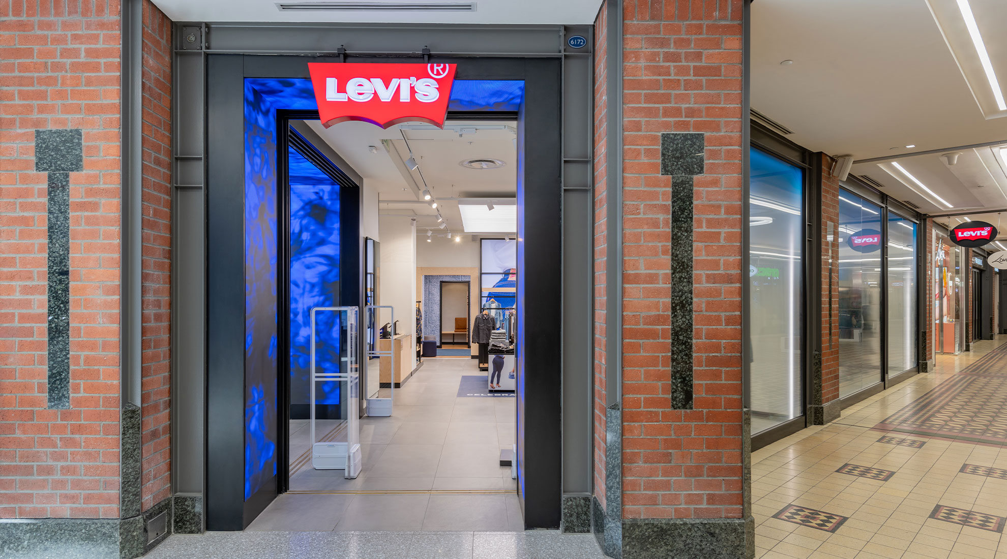 levis v a waterfront cape town south africa interior design project macfor 1 macfor interior architecture & design cape town south africa